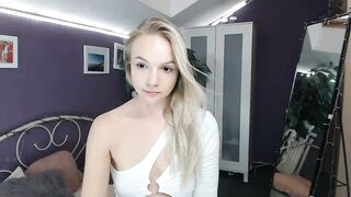 JoanQueen - [Myfreecams] Naughty Blowjob camera