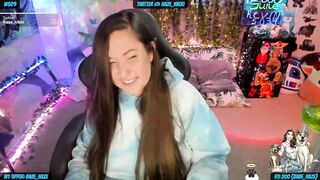 nikki_haze - [Myfreecams] Beautiful Chat Wonderful