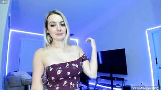 Sammy_gray - [Myfreecams] College Girl Rides Livecam