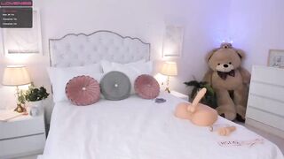 S_t_a_c_e_y - [Myfreecams] Dick Roleplay girl alone