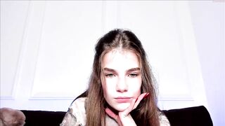 adriani_alien - [Chaturbate] doggy Cam Video lips