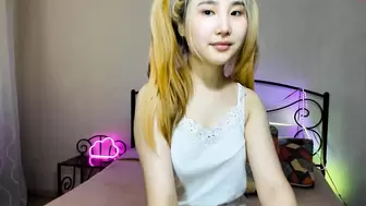 Lili_wan - [Chaturbate] Caught On Webcam Nice Loves To Masturbated