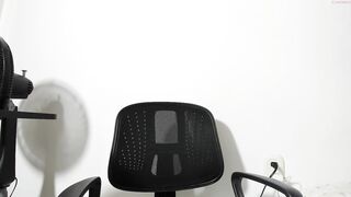 nathalia_hottman - [Chaturbate] Interactive toy Lush home alone