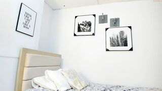 sienna_cross1 - [Chaturbate] striptease Hottest Webcam Babe Beauty