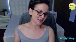 tiffanyriox - [Chaturbate] Blowjob Rides Surprise