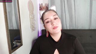 yellow_lily - [Chaturbate] Webcam Recording home alone party