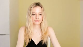 elsa_goold - [Chaturbate] Teases Anal Nymph
