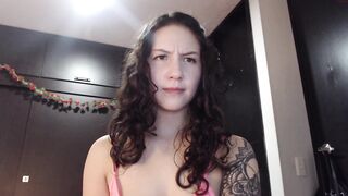 Janne_ro - [Chaturbate] body hidden home video