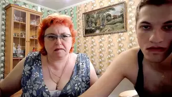 Joannaandneighbour - [Chaturbate] camera Horny Russian Girl