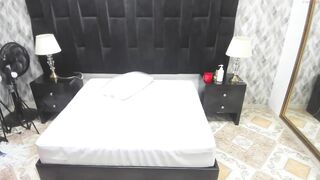 cataleya_0_0 - [Chaturbate] hidden ride spy