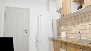 devyale - [Chaturbate] Sweet Model Fingering Domi