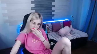 Molly_barbie - Video [Chaturbate] toilet body backshots load