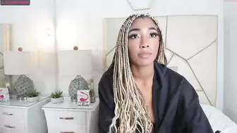 Purplee_b - [Chaturbate] Gets Lucky striptease Hot Show