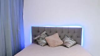 Emily_hillll - [Myfreecams] lips fuck her hard awesome