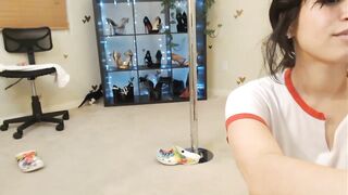 MsMaxii - [Myfreecams] Dream Girl Spy Video Ticket Show