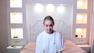 Sexy_Coconut - [Myfreecams] Nora Nude Girl play