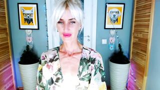 cindy_lady - [Chaturbate] Hot Babe Strips summing fucking pussy