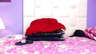 Alisia_collins - [Chaturbate] home alone home video Cute WebCam Girl