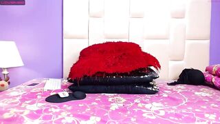 alisia_collins - [Chaturbate] home alone home video Cute WebCam Girl