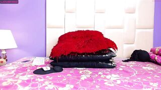 Alisia_collins - [Chaturbate] home alone home video Cute WebCam Girl