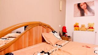 kellsey_shy - [Chaturbate] Tru Private Webcam Mom