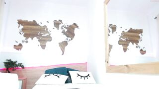 kylie_heavenn - [Chaturbate] licking Panties Domi