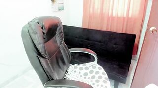 victoria__vic - [Chaturbate] Fantastic Boobs girl alone First Time