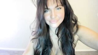 PokeAPuss - [Myfreecams] Gets Lucky Cam Video Free Watch