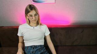 Adelesmall - [Chaturbate] Tru Private hidden New Video