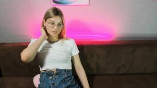 Adelesmall - [Chaturbate] Tru Private hidden New Video