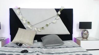 emmily_keller - [Chaturbate] Pretty Cam Model Sweet Girl Erotic