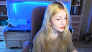 shyyfox - [Chaturbate] Hot Babe Strips amazing Free Watch