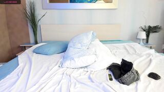 river__flow - [Chaturbate] New Video Gets Dirty Does Everything