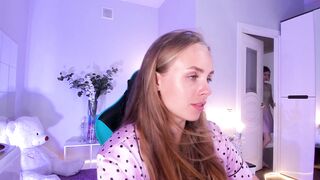 gosssip - [Chaturbate] Dick striptease Horny