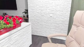 hot_squirtgirl - [Chaturbate] Web Model striptease camera