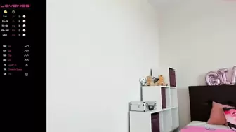 1_arya - [Chaturbate] Busty Slutty Naked