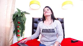 ana_mature_ - [Chaturbate] Twerking Sensual Live Cams