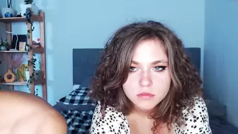 Milk_slice - [Chaturbate] CamGirl play Ass