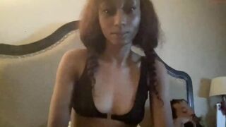 xsneakycouple - [Chaturbate] first time romantic gorgeous