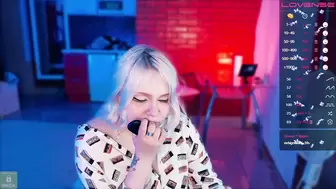 Joe_kiki - [Chaturbate] Free Porn Fucks Herself Playful