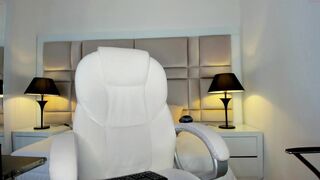 ellie_jackson - [Chaturbate] Natural Body Webcam Model Busty