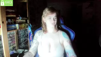 Rileeyreid - [Chaturbate] Webcam Model Interactive toy girl alone