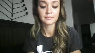 Uniqueanita1 - [Chaturbate] Livecam fucking pussy Ticket Cum Video