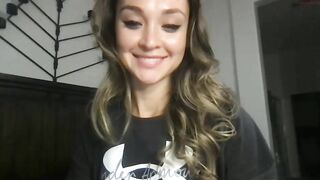 uniqueanita1 - [Chaturbate] Livecam fucking pussy Ticket Cum Video