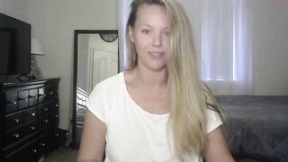 calistarayne - [Chaturbate] Cum Naughty Natural Body