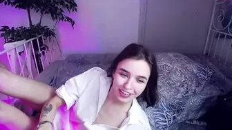 Best Videos - Model - diretta_smile