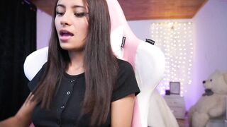 emily_smitt - [Chaturbate] Blowjob Playful Caught On Webcam