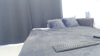 ali_skny - [Chaturbate] Gets Dirty lips Cam show