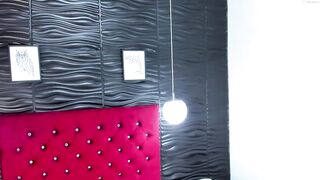 idaly_johnson - [Chaturbate] lesbian Playing On Live Webcam finger