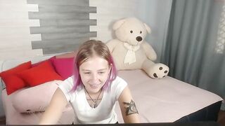 lina_small - [Chaturbate] Erotic Big Tip Goal Hot Babe Strips